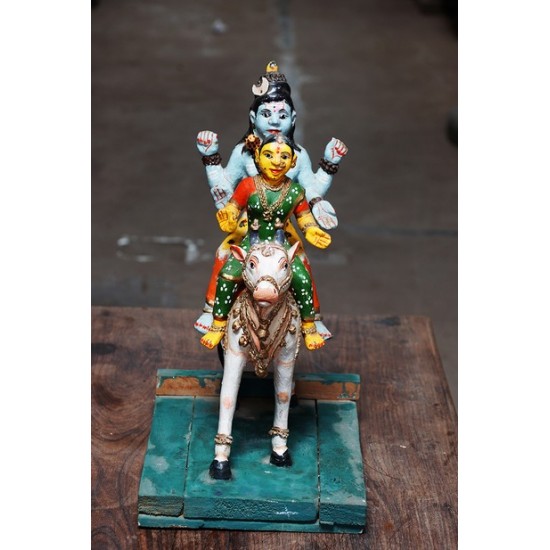 Shiva and Parvati Statue