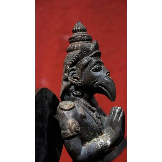 Lord Garuda Idol